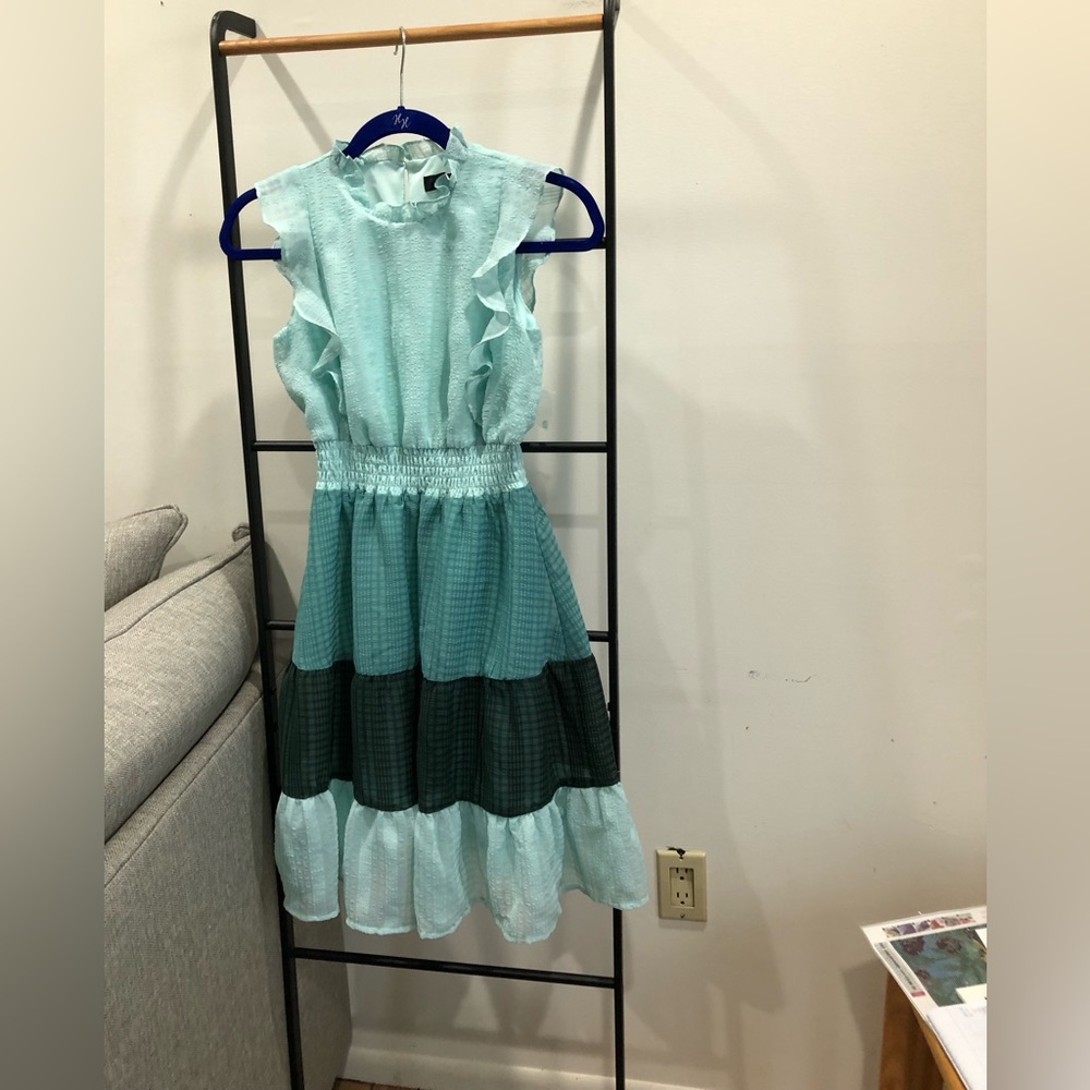 Big Girls size large NWT Aqua Dress